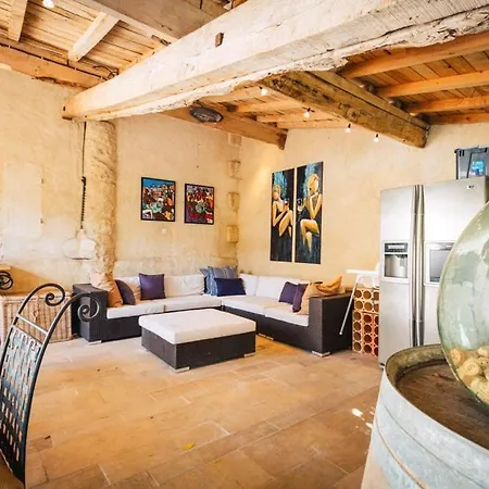 Sleeps 8 Wifi * Flaujagues